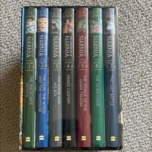 The Chronicles of Narnia Box Set